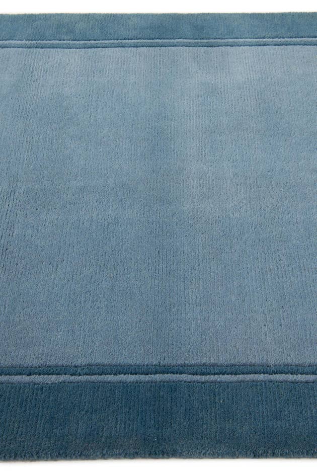 Detail image of 4' 2 x 5' 9 Hand Knotted Nepal Wool Rug