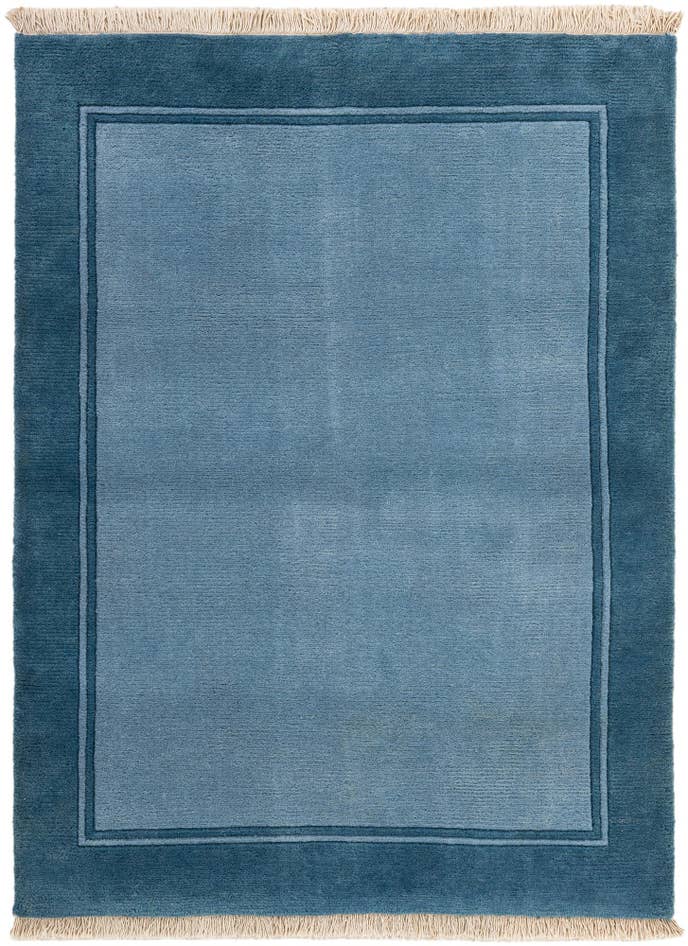Detail image of 4' 2 x 5' 9 Hand Knotted Nepal Wool Rug