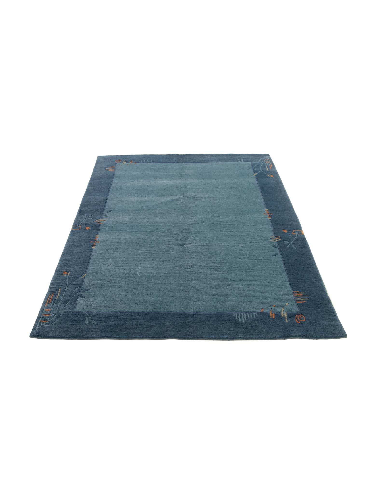 4' 9 x 6' 7 Hand Knotted Nepal Wool Rug