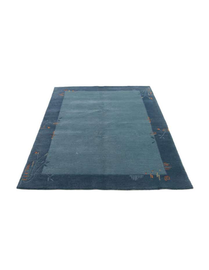 4' 9 x 6' 7 Hand Knotted Nepal Wool Rug