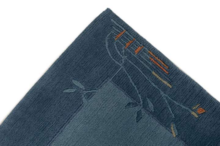 4' 9 x 6' 7 Hand Knotted Nepal Wool Rug