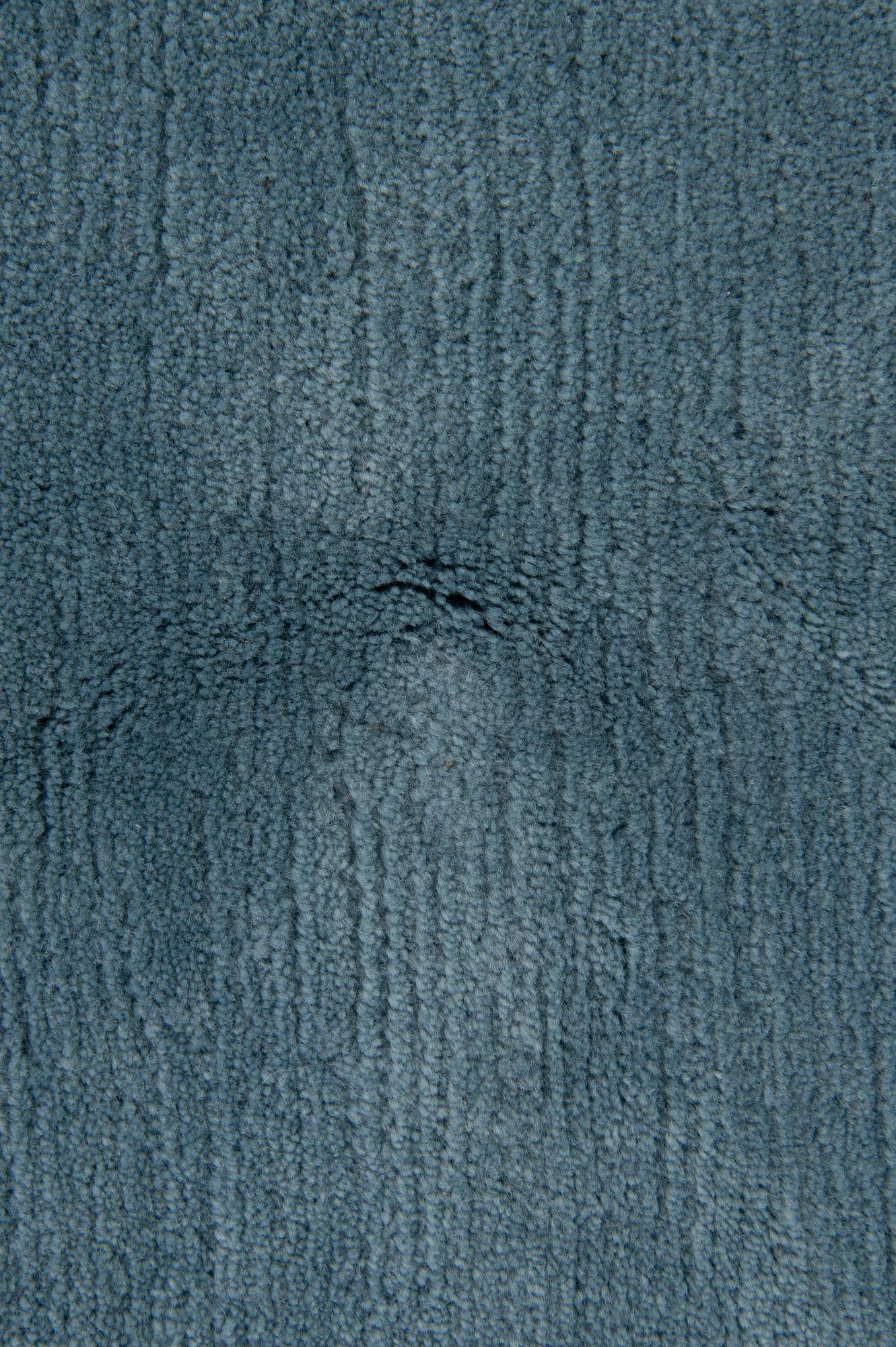4' 9 x 6' 7 Hand Knotted Nepal Wool Rug