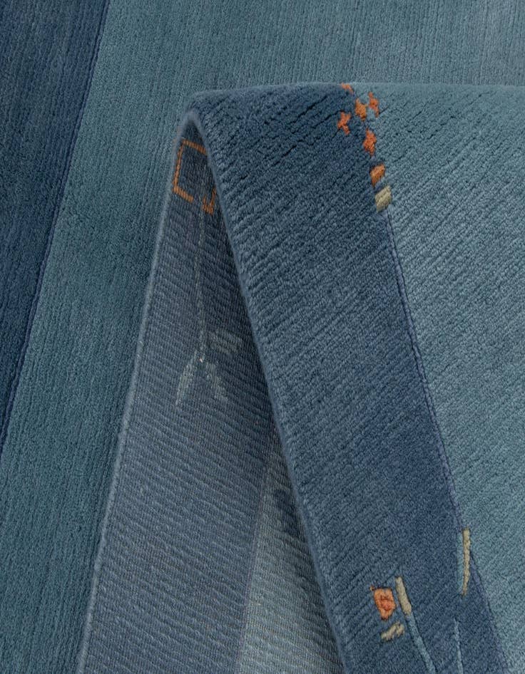 Detail image of 4' 9 x 6' 7  Hand Knotted Nepal Wool Rug