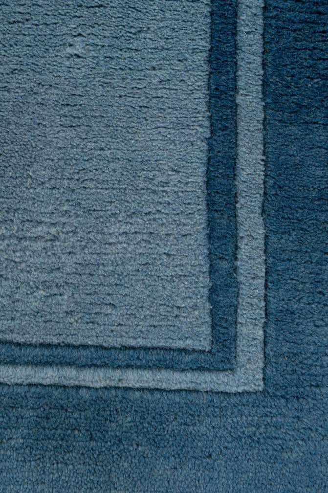 4' 1 x 5' 10 Hand Knotted Nepal Wool Rug