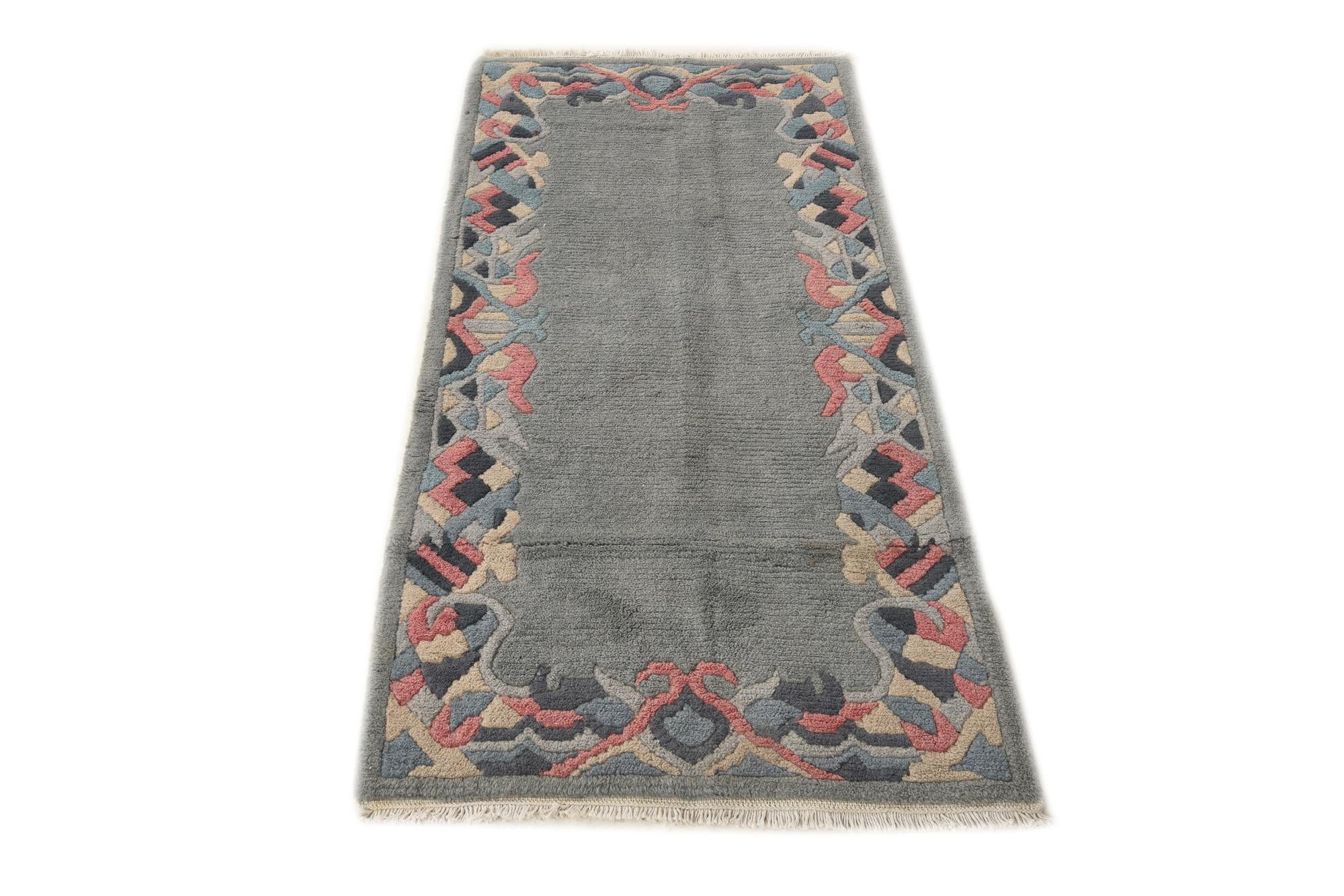 2' 5 x 4' 7 Hand Knotted Nepal Wool Rug