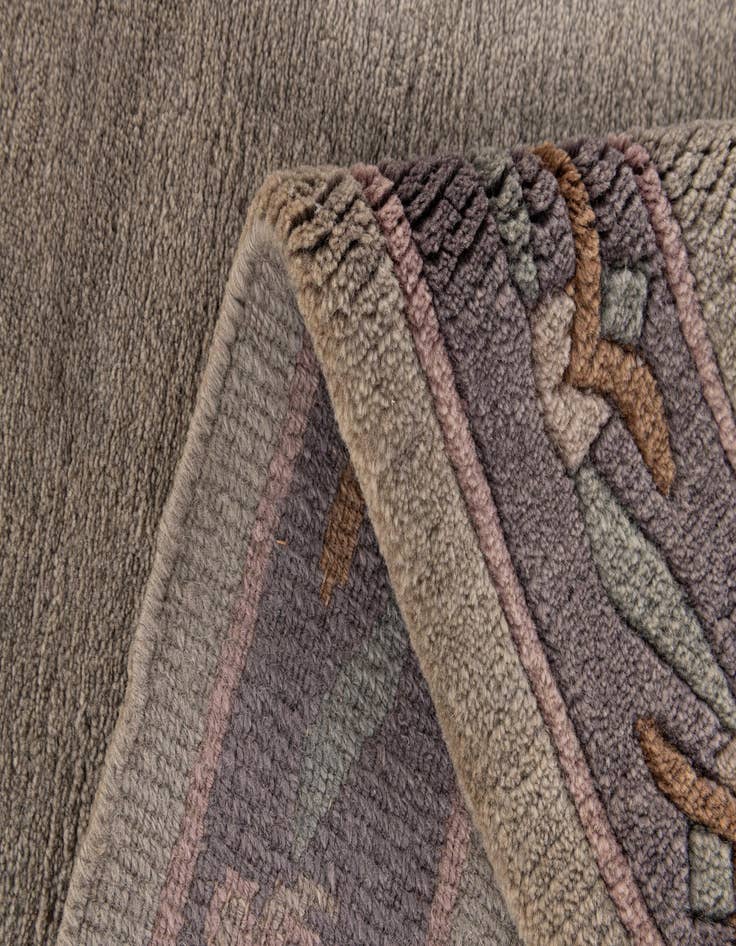 Detail image of 3' 2 x 5' 3  Hand Knotted Nepal Wool Rug