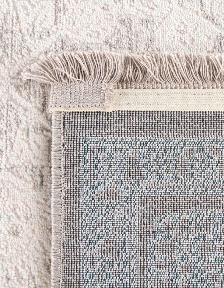 Detail image of 7' x 10' New Vintage Rug