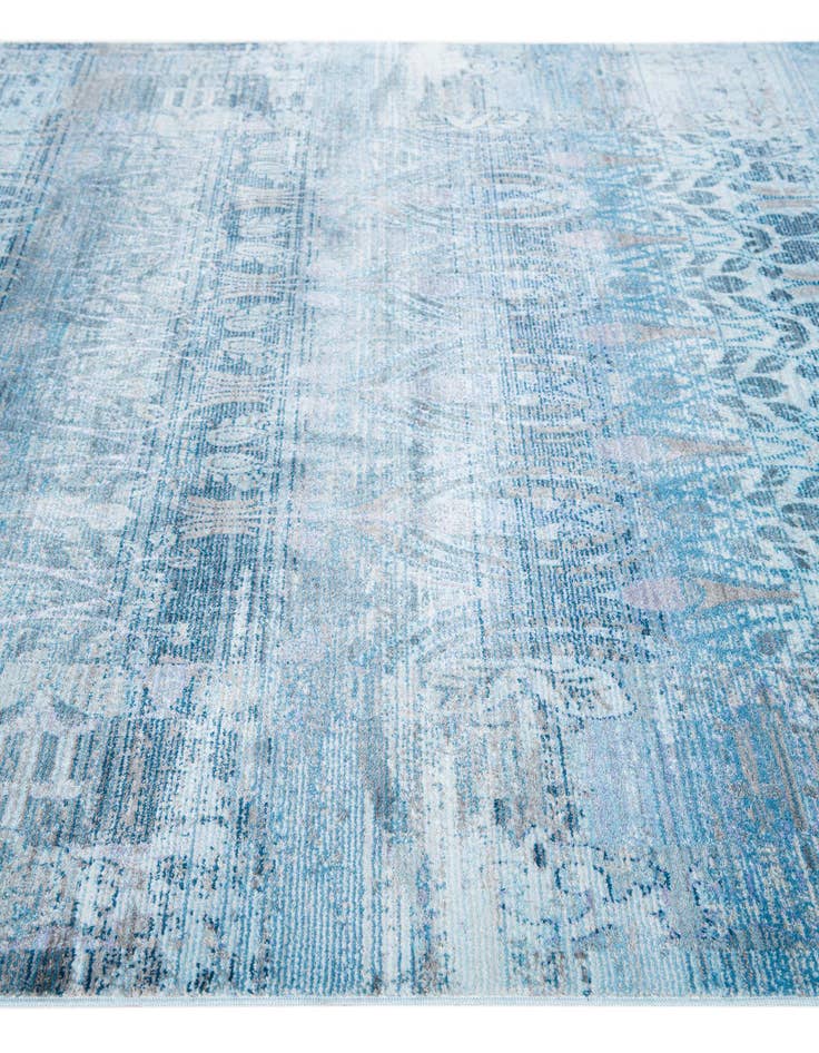 Detail image of 5' 9 x 7' 9 Newport Rug