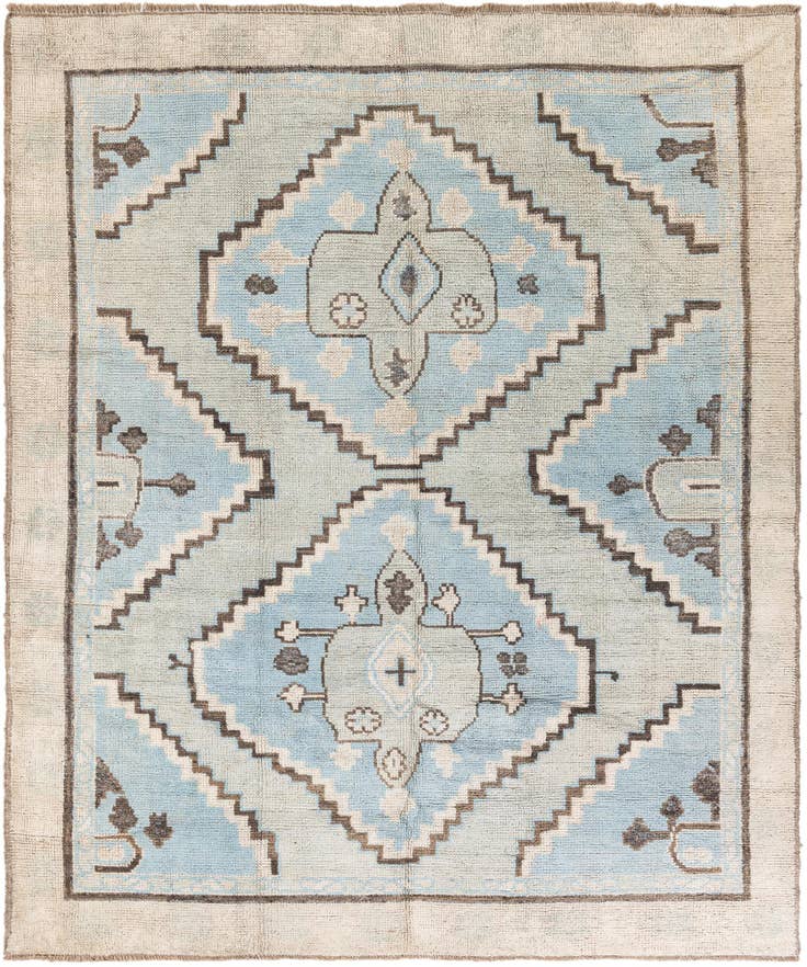 Detail image of 8' 4 x 10' Hand Knotted Oushak Wool Rug