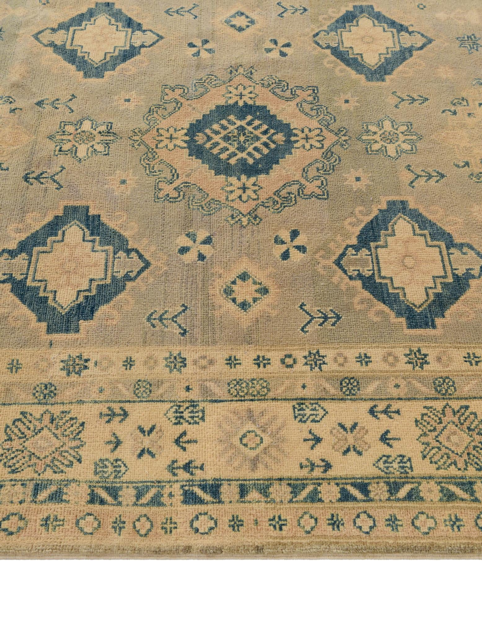 4' 9 x 6' 10 Hand Knotted Oushak Wool Rug