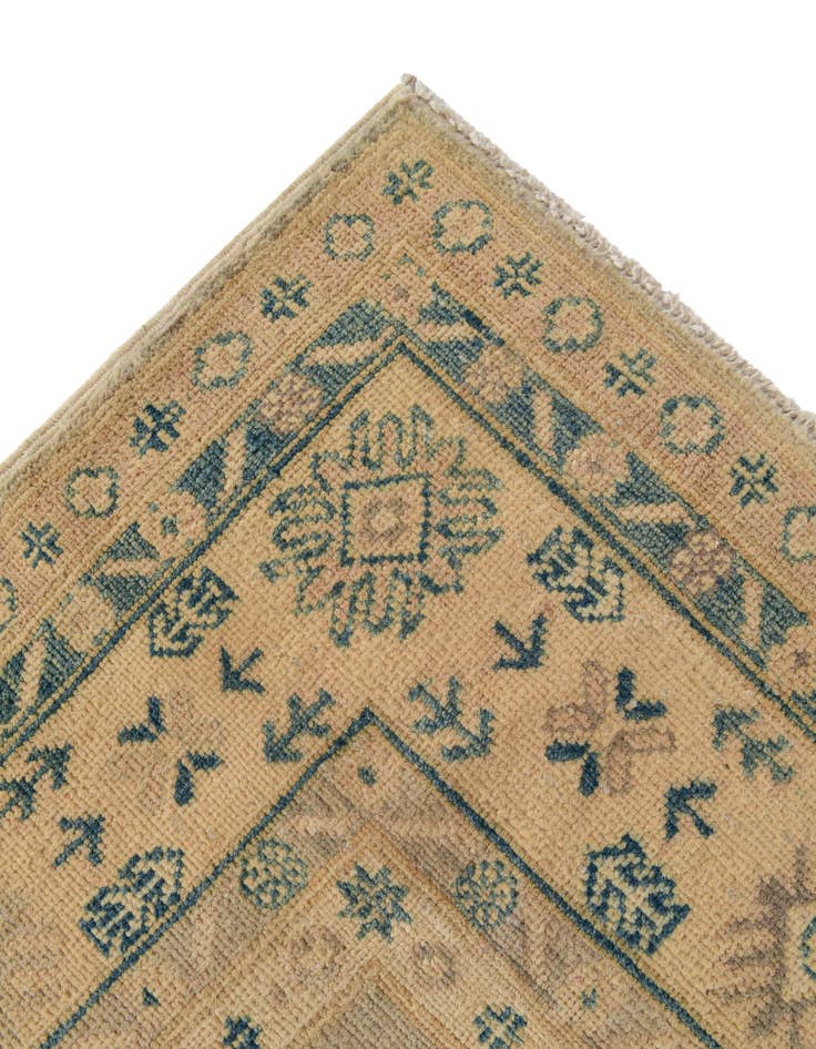 Detail image of 4' 9 x 6' 10 Hand Knotted Oushak Wool Rug