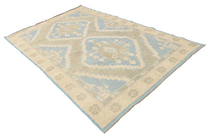 Detail image of 6' 1 x 9' 5 Hand Knotted Oushak Wool Rug