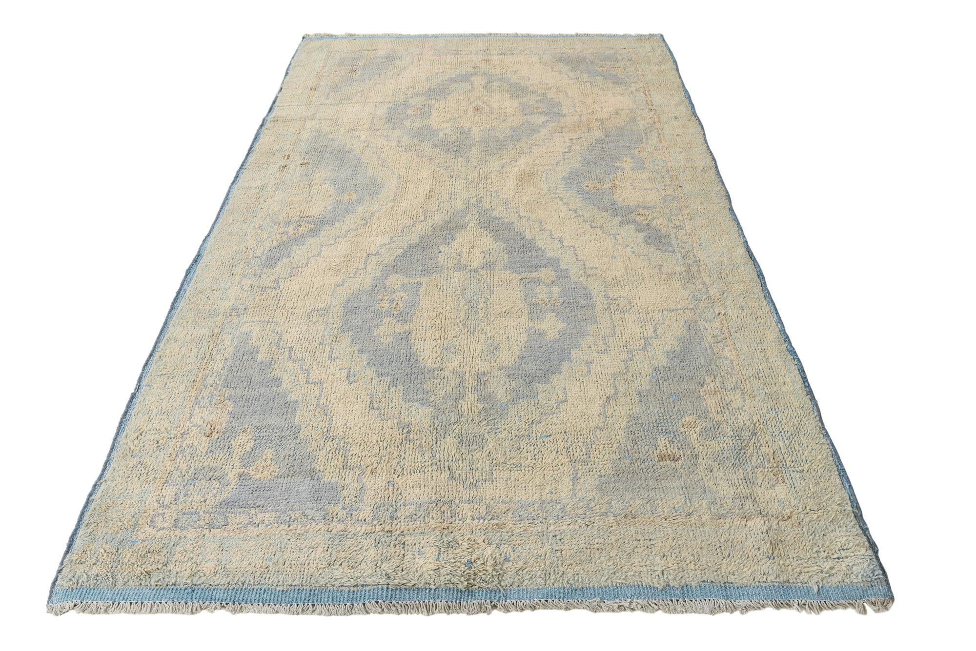 5' 8 x 9' Hand Knotted Oushak Wool Rug