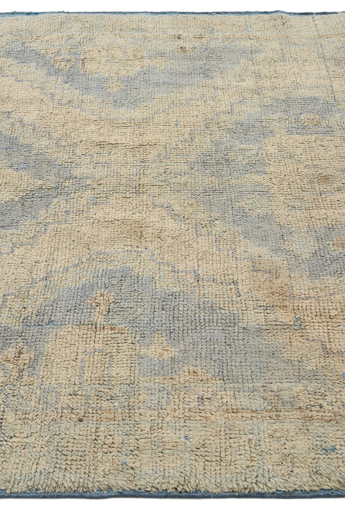 5' 8 x 9' Hand Knotted Oushak Wool Rug