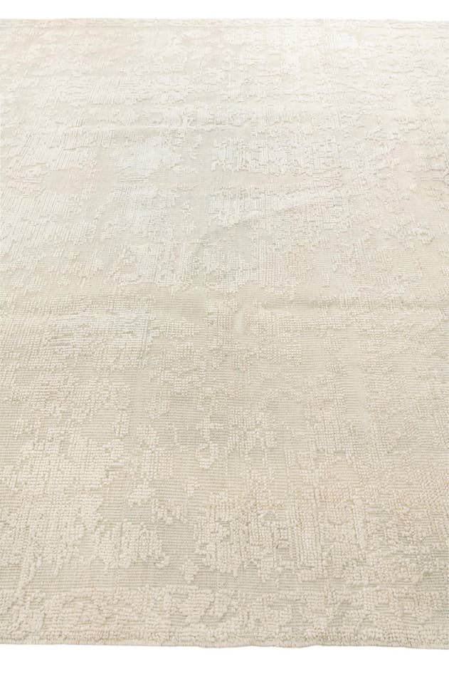 Detail image of 8' 3 x 10' 1 Hand Knotted Oushak Wool Rug
