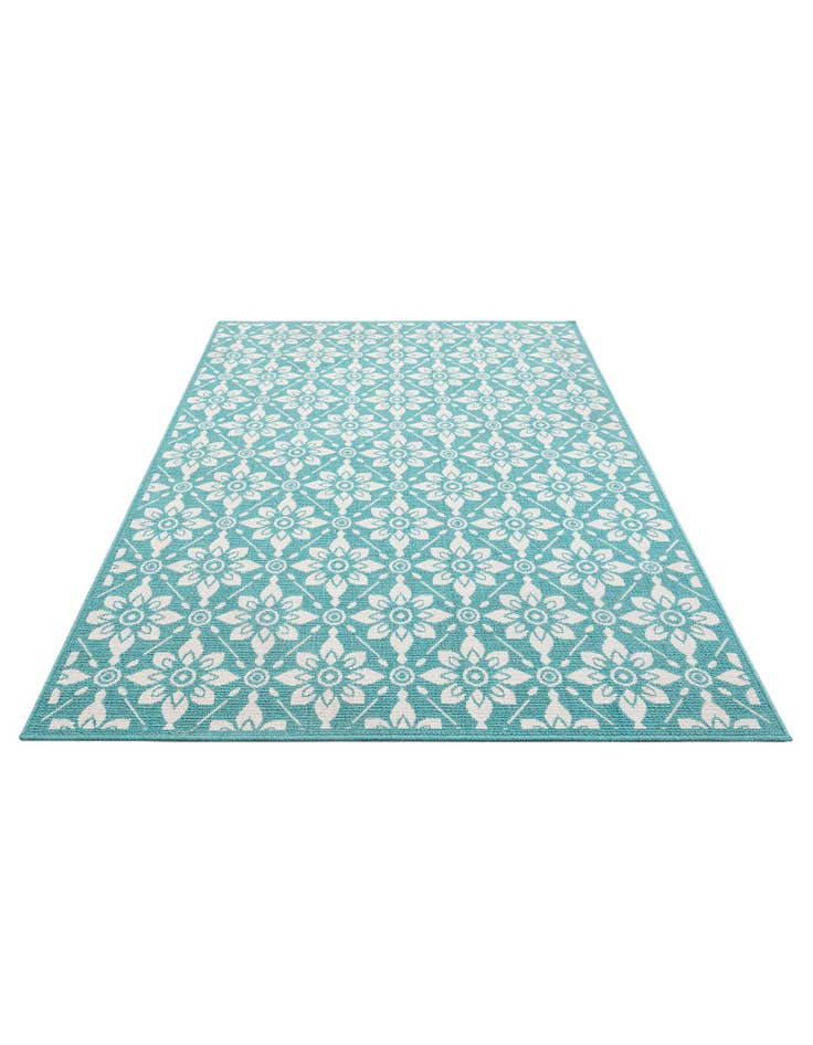 Detail image of 5' 4 x 7' 7 Easy-Clean Botanical Indoor / Outdoor Rug