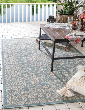 5' x 8' Easy-Clean Botanical Indoor / Outdoor Rug