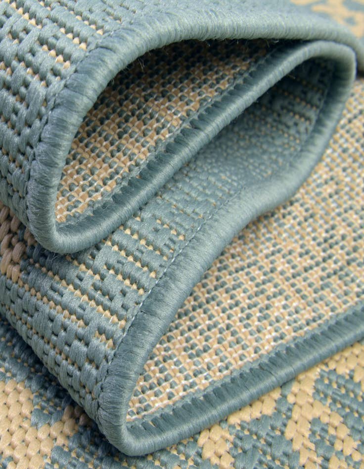Detail image of 2' x 3' Easy-Clean Botanical Indoor / Outdoor Rug