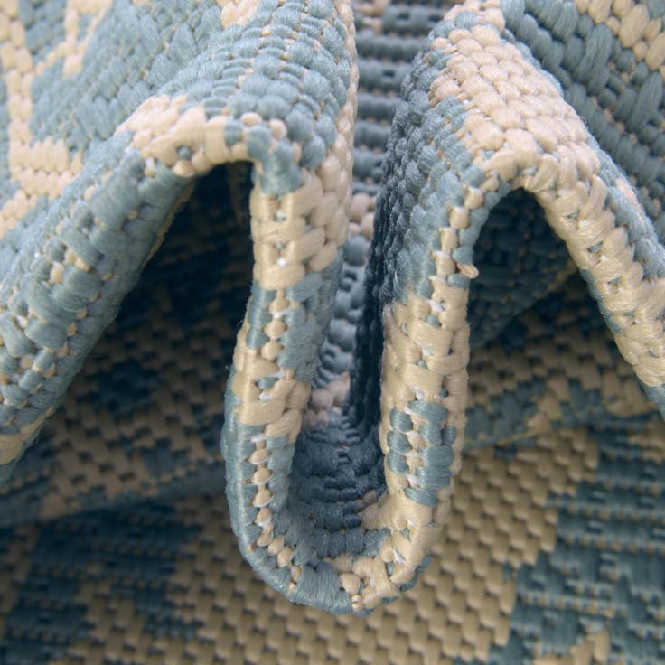 Detail image of 2' x 3' Easy-Clean Botanical Indoor / Outdoor Rug