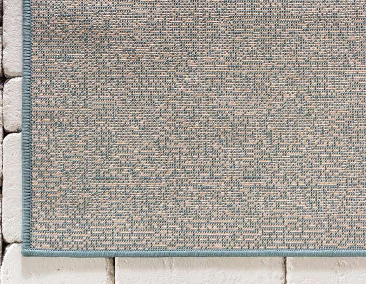 2' x 3' Easy-Clean Botanical Indoor / Outdoor Rug