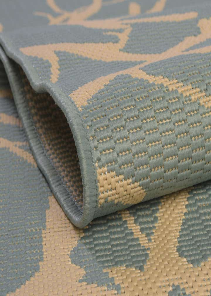 9' x 12' 2 Easy-Clean Botanical Indoor / Outdoor Rug