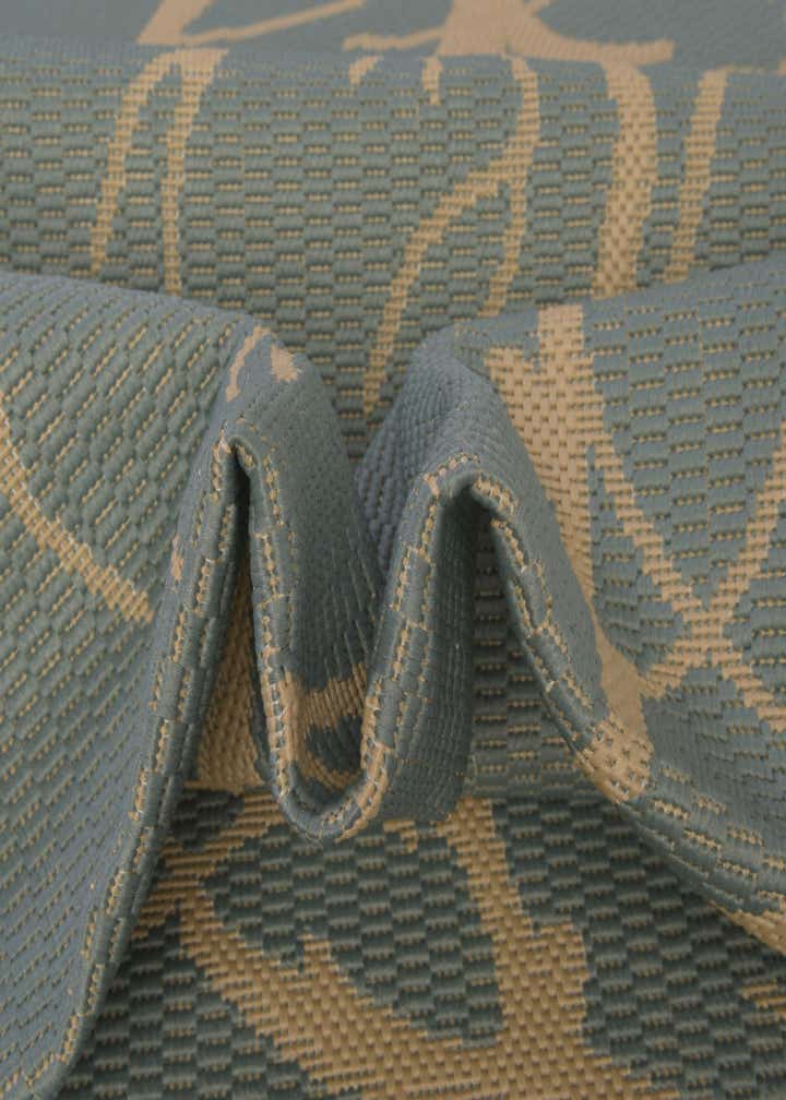 9' x 12' 2 Easy-Clean Botanical Indoor / Outdoor Rug