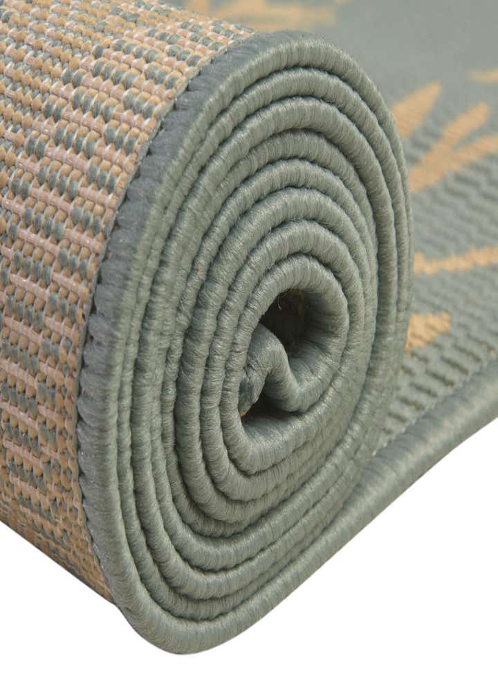 9' x 12' 2 Easy-Clean Botanical Indoor / Outdoor Rug