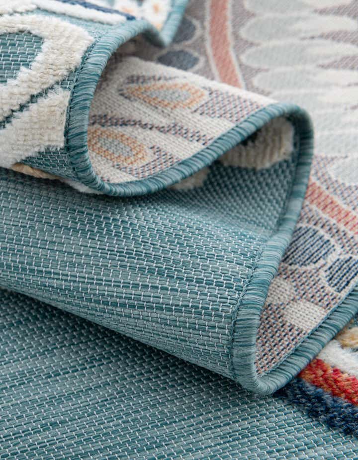 8' 2 x 10' Easy-Clean Botanical Indoor / Outdoor Rug