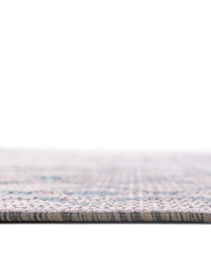 9' x 12' 2 Easy-Clean Lattice Indoor / Outdoor Rug