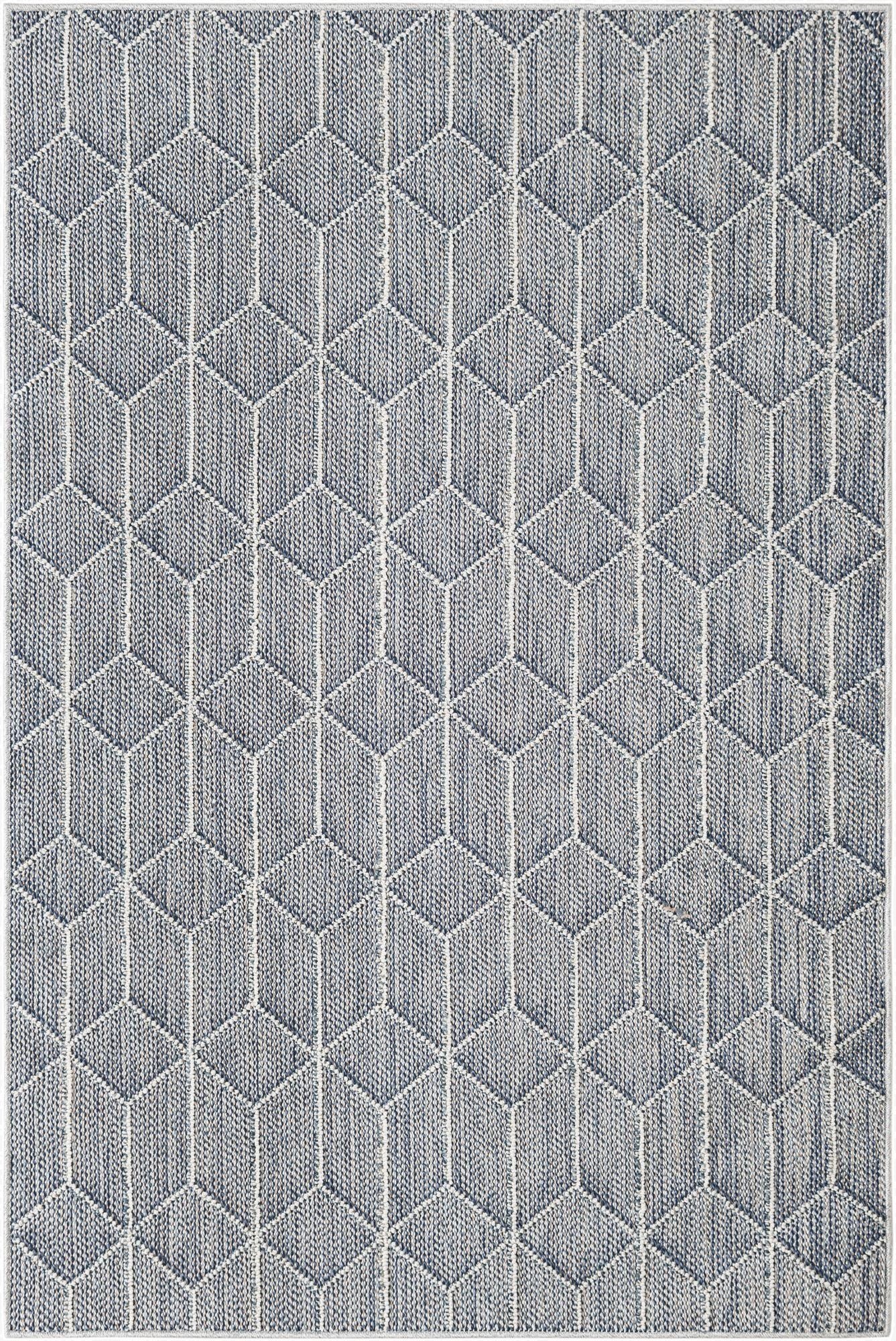 4' 1 x 6' 1 Washable Lattice Indoor / Outdoor Rug