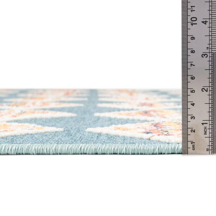 Detail image of 5' x 7' 7 Easy-Clean Indoor / Outdoor Rug
