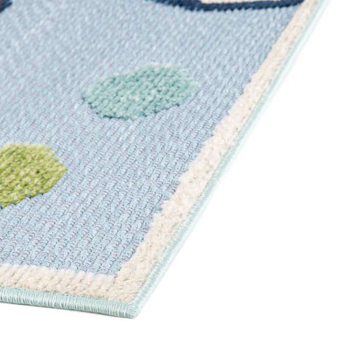 5' 3 x 7' 7 Easy-Clean Indoor / Outdoor Rug