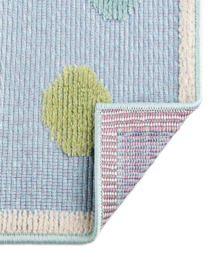 Detail image of 5' 3 x 7' 7  Washable  Indoor / Outdoor Rug