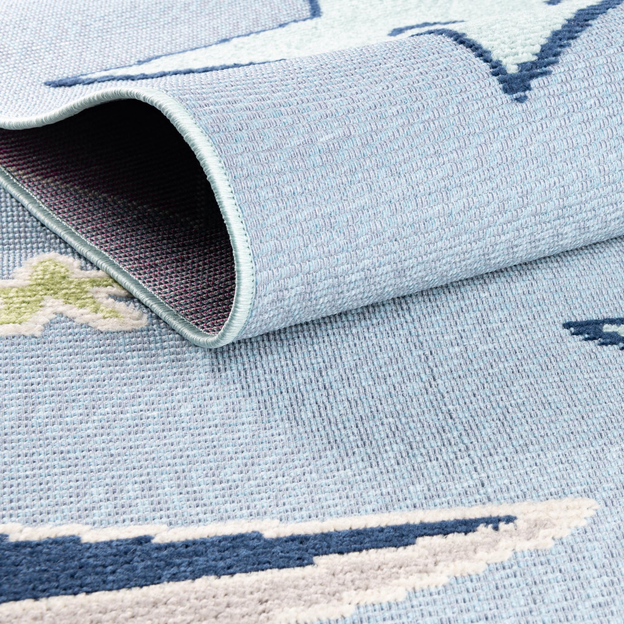 5' 3 x 7' 7 Easy-Clean Indoor / Outdoor Rug