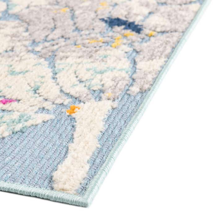 5' 3 x 7' 7 Easy-Clean Indoor / Outdoor Rug