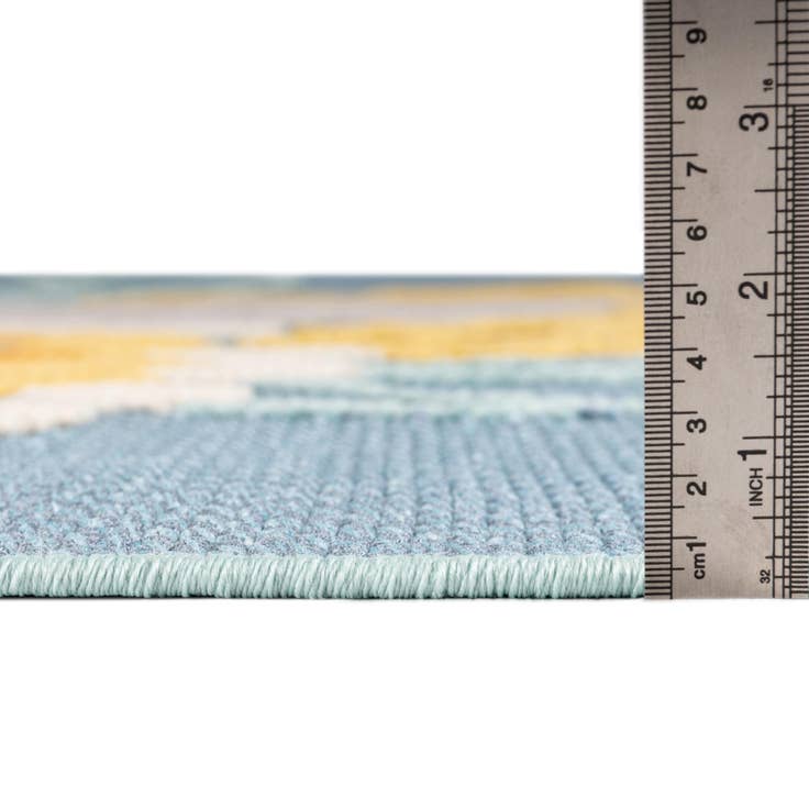 Detail image of 5' 3 x 7' 7 Easy-Clean Indoor / Outdoor Rug