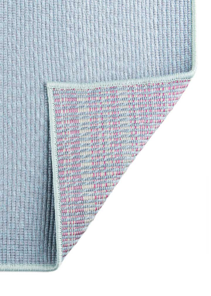 5' 3 x 7' 7 Easy-Clean Indoor / Outdoor Rug