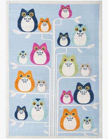 5' 3 x 7' 7 Easy-Clean Indoor / Outdoor Rug