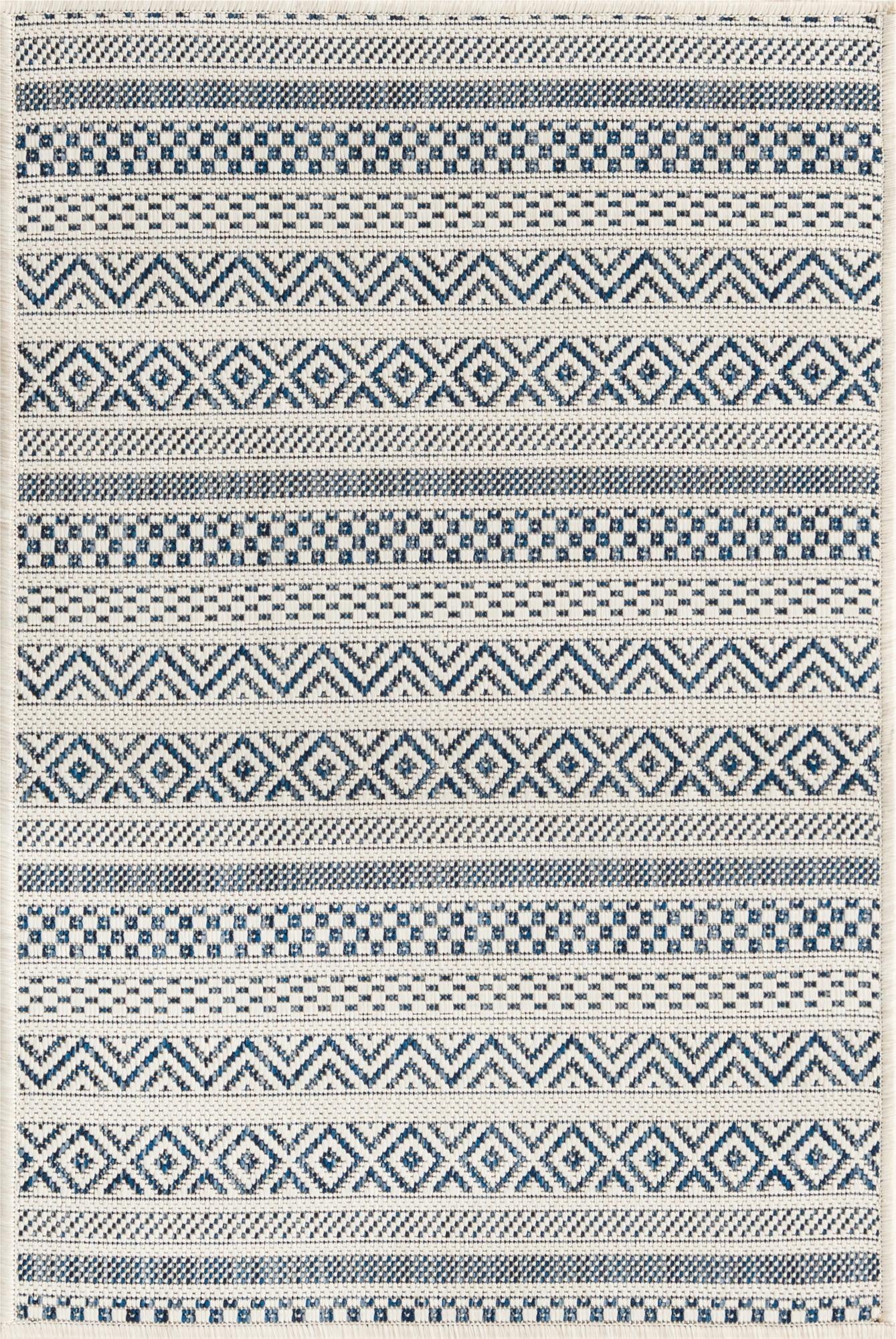2' x 3' Easy-Clean Striped Indoor / Outdoor Rug