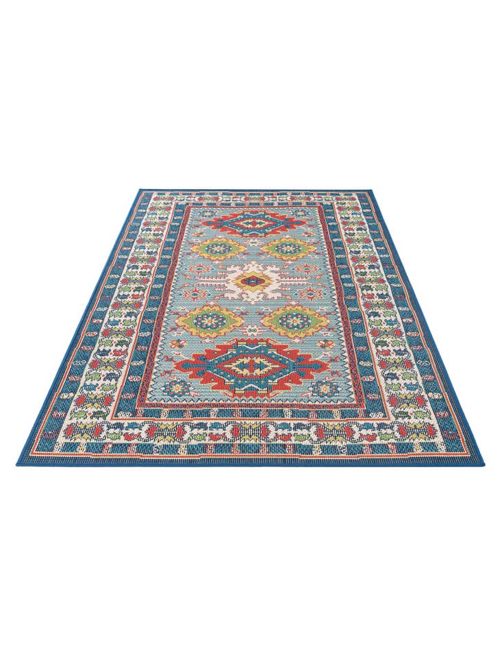 Detail image of 4' 9 x 7' 4 Easy-Clean Traditional Indoor / Outdoor Rug