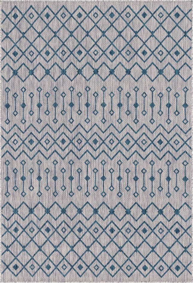 Detail image of 6' x 9' Easy-Clean Trellis Indoor / Outdoor Rug