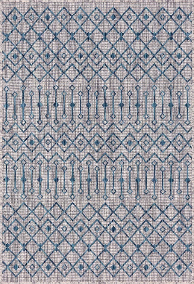 Detail image of 4' x 6' Easy-Clean Trellis Indoor / Outdoor Rug