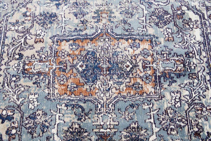 Detail image of 5' 3 x 7' 3 Palazzo Rug