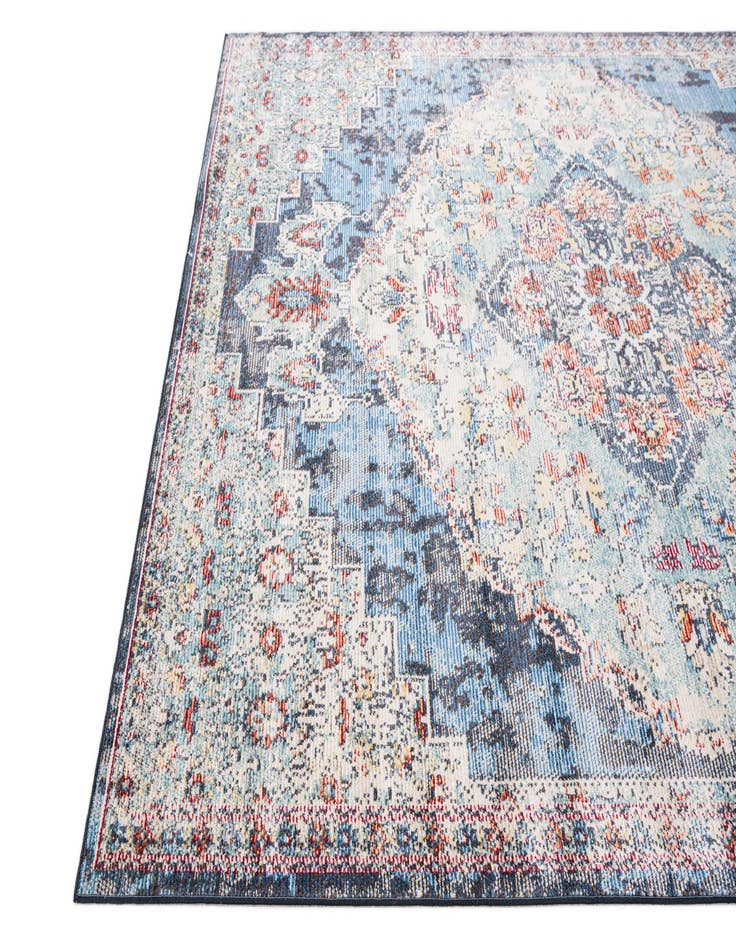 Detail image of 5' 4 x 7' 4 Pallazo Rug