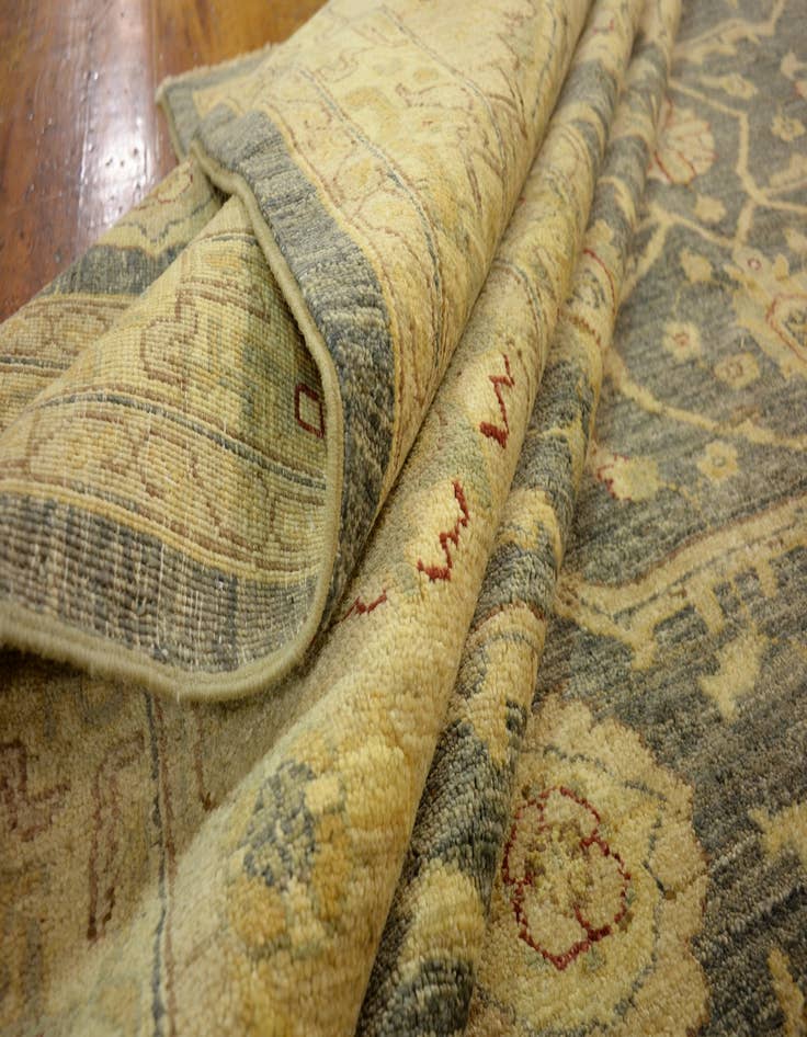 Detail image of 11' 9 x 15' Hand Knotted Peshawar Ziegler Oriental Rug