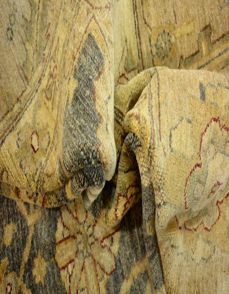 Detail image of 11' 9 x 15' Hand Knotted Peshawar Ziegler Oriental Rug