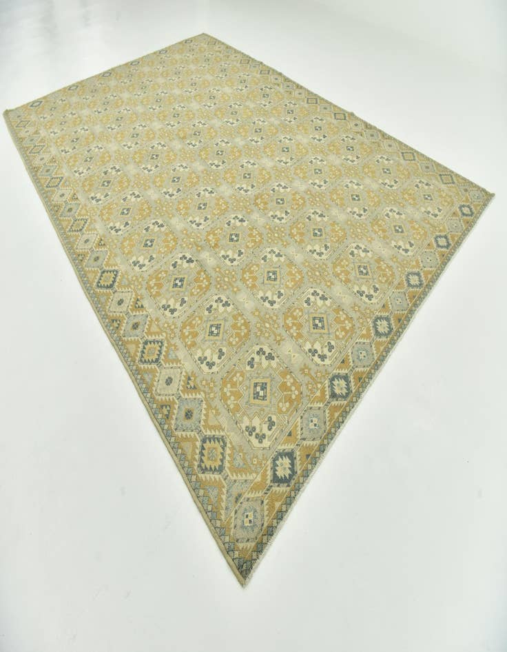 Detail image of 10' 2 x 15'  Hand Knotted Peshawar Ziegler Wool Rug