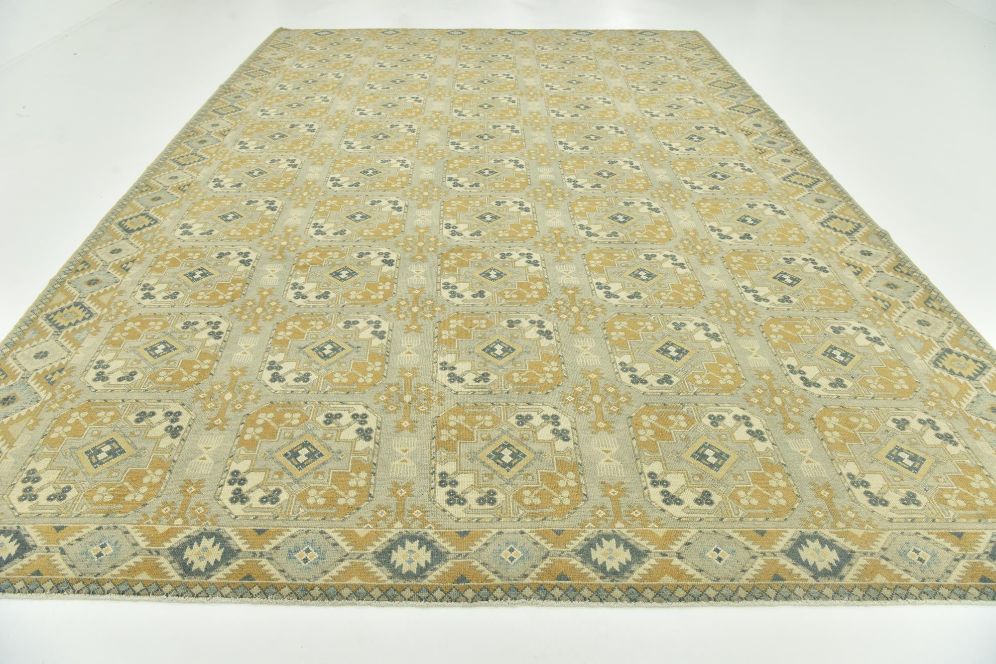 10' 2 x 15' Hand Knotted Peshawar Ziegler Wool Rug