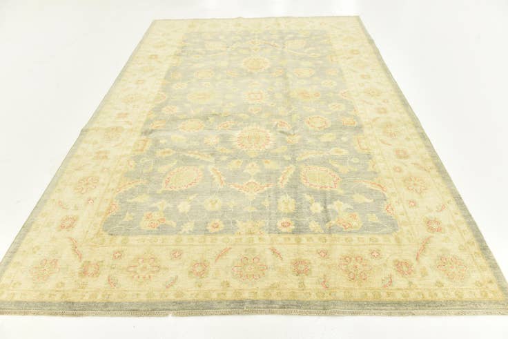 Detail image of 6' 7 x 9' 7 Hand Knotted Peshawar Ziegler Rug