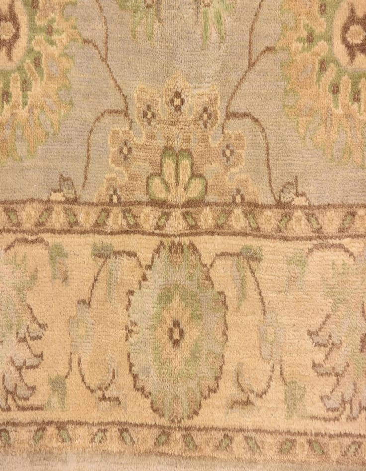 Detail image of 4' 1 x 6' 2 Hand Knotted Peshawar Ziegler Rug